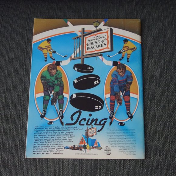 Vintage WHL Official Magazine Denver Spurs 1970-1971 - Picture 2 of 16